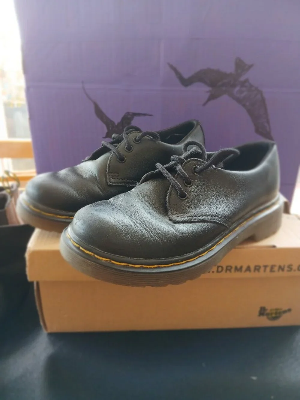 Soft-Leather DR Martens Junior Shoes (Kids) – Size 13